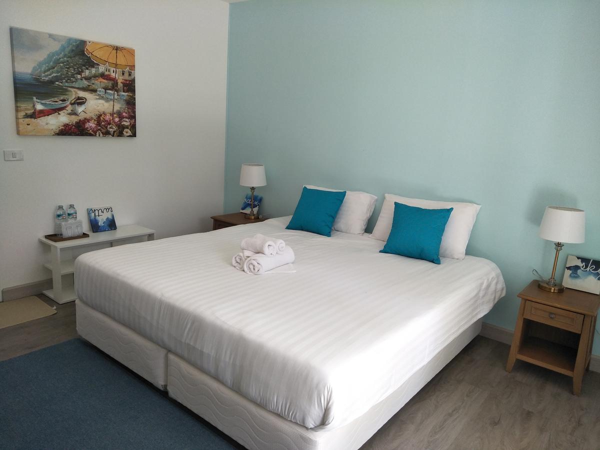 Oasis91 Resort & Restaurant Haad Chao Samran Bagian luar foto